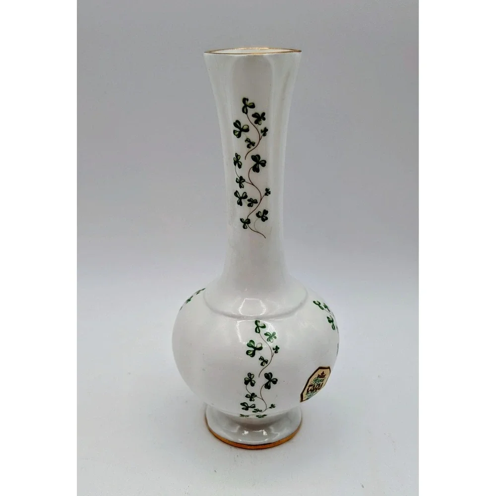 Royal Tara Irish Fine Bone China Bud Vase Shamrock Tara Hall Galway Ireland Gold